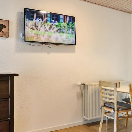 2 Bedroom Beautiful In *